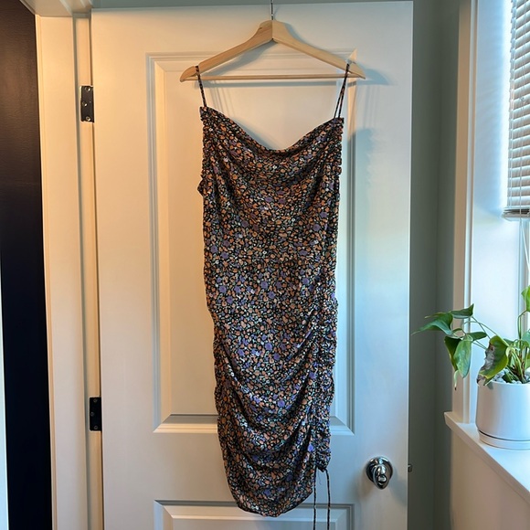 Floral ruched sundress - Picture 1 of 5